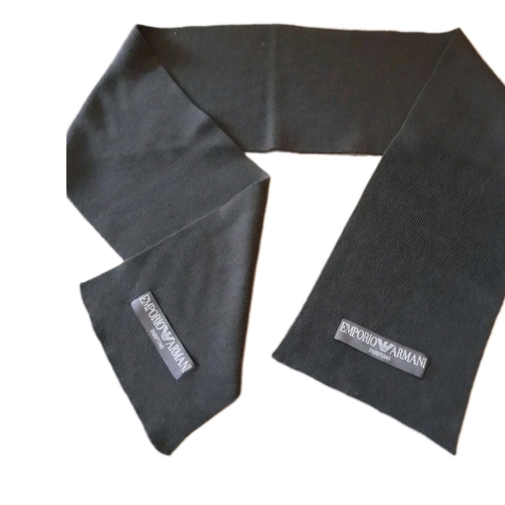 Emporio Armani Women's/ Men's/ Unisex) Grey Scarf 59” Long 8” Wide (GUC) - Picture 3 of 7